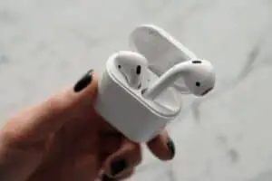 how to fix the sound on my airpods