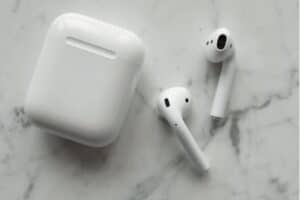 Repair your AirPods and Reset the Volume